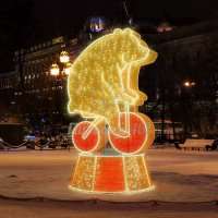 Световая фигура Медведь на велосипеде