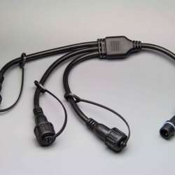 Разветвитель 1-3, 2Pin, белый/черный