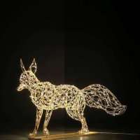 Световая фигура Лисичка охотница